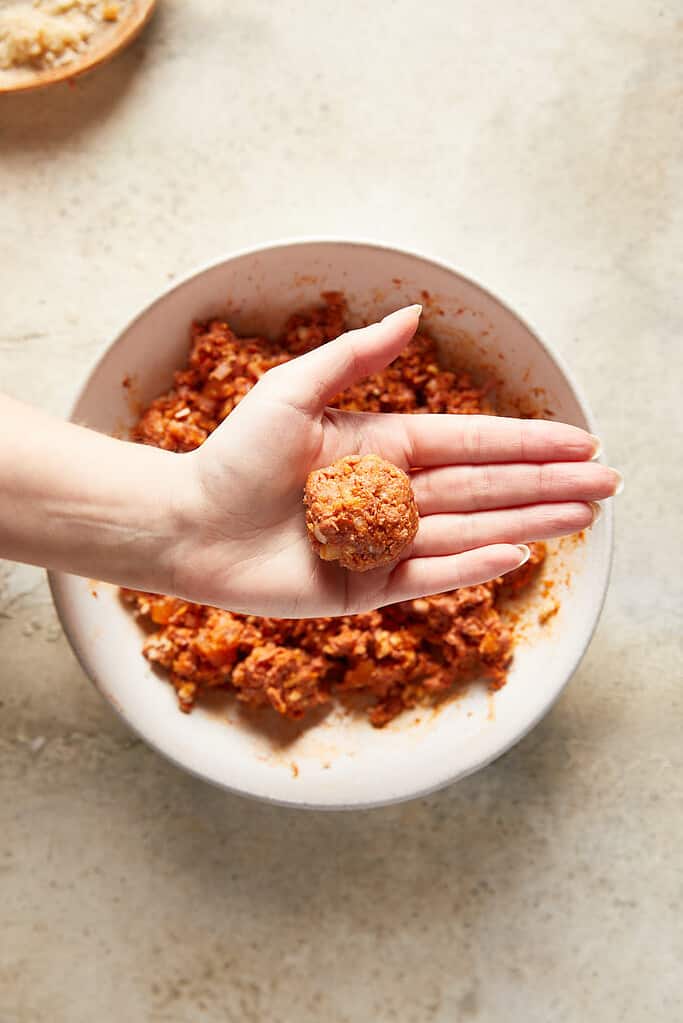 Image showing the ideal size for Spicy harissa vegan meatballs